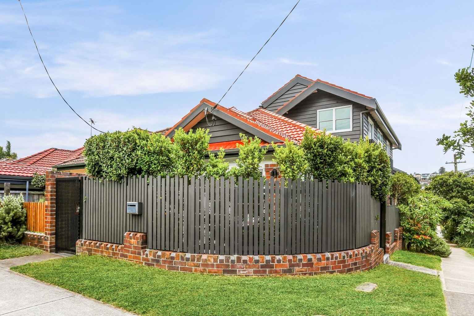 35 Oakley Road North Bondi