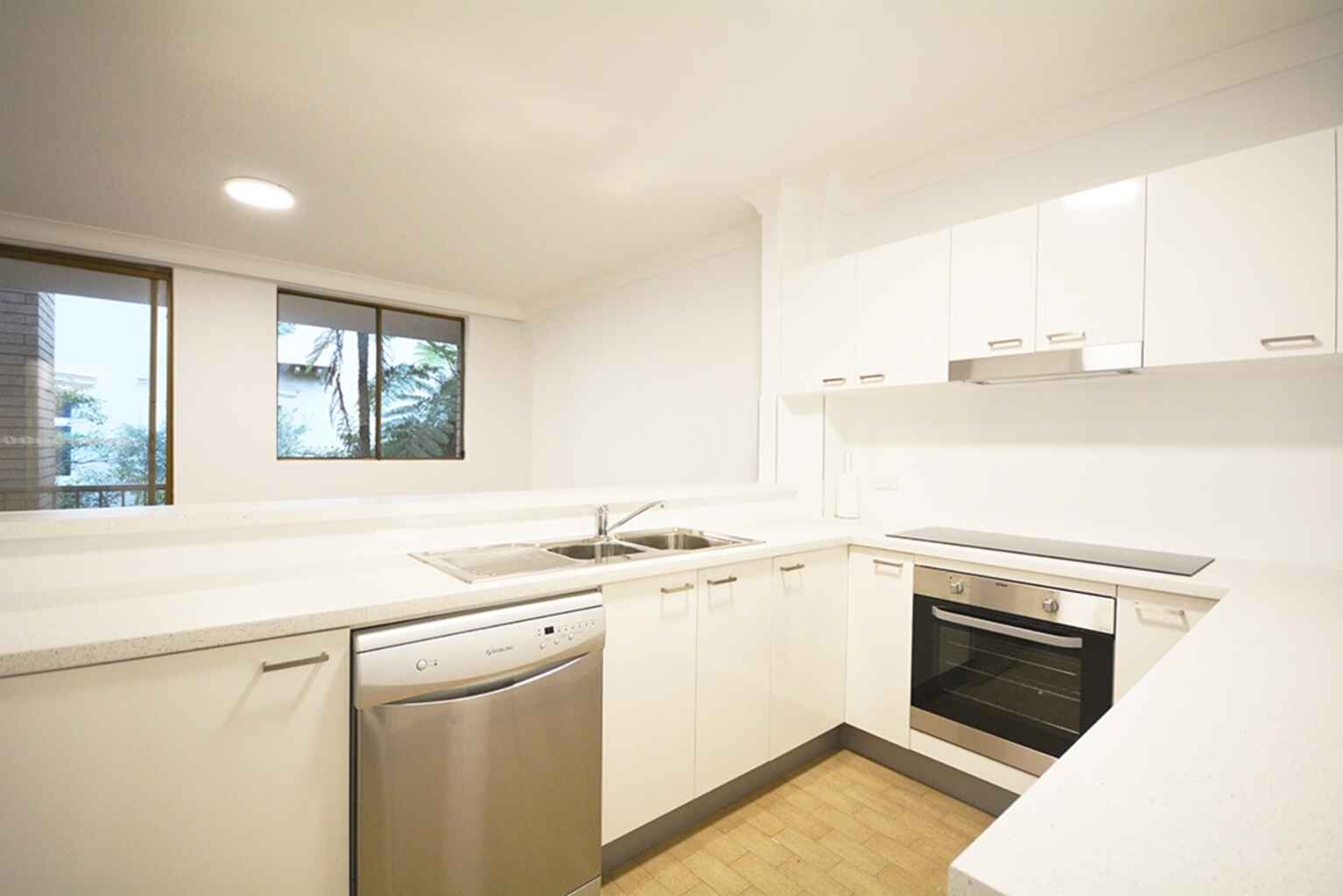 9/70-78 Cook Road Centennial Park