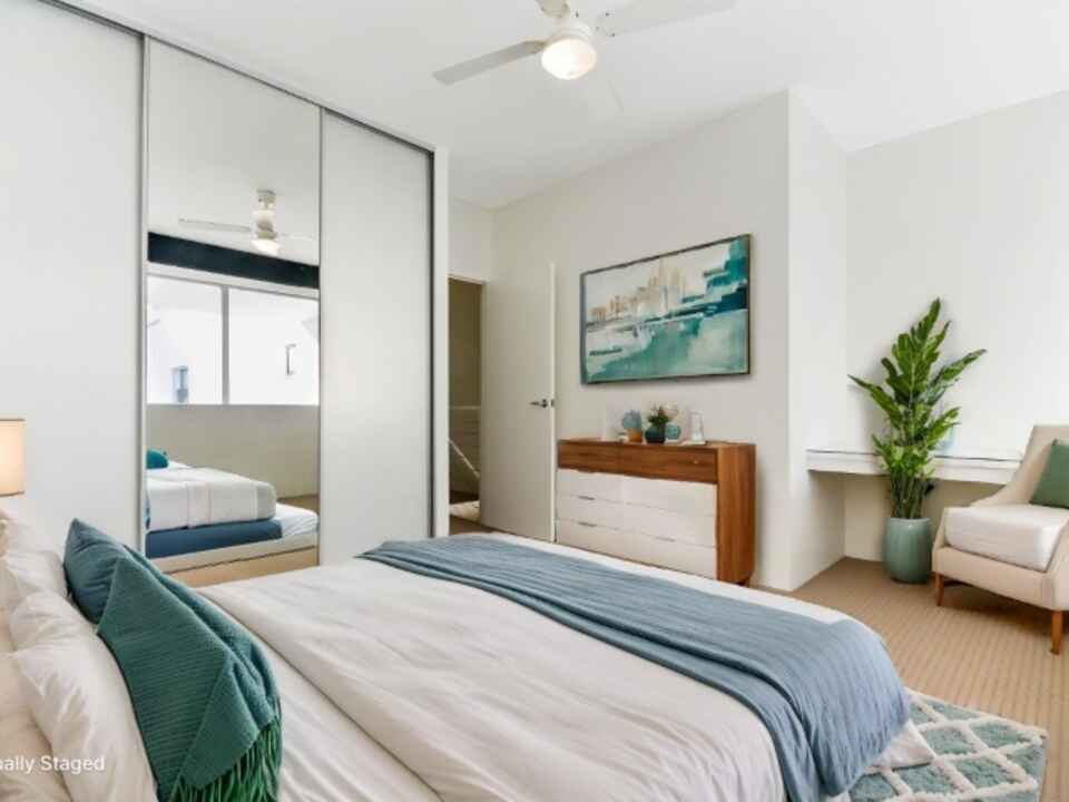 32/4 Grandstand Parade Zetland