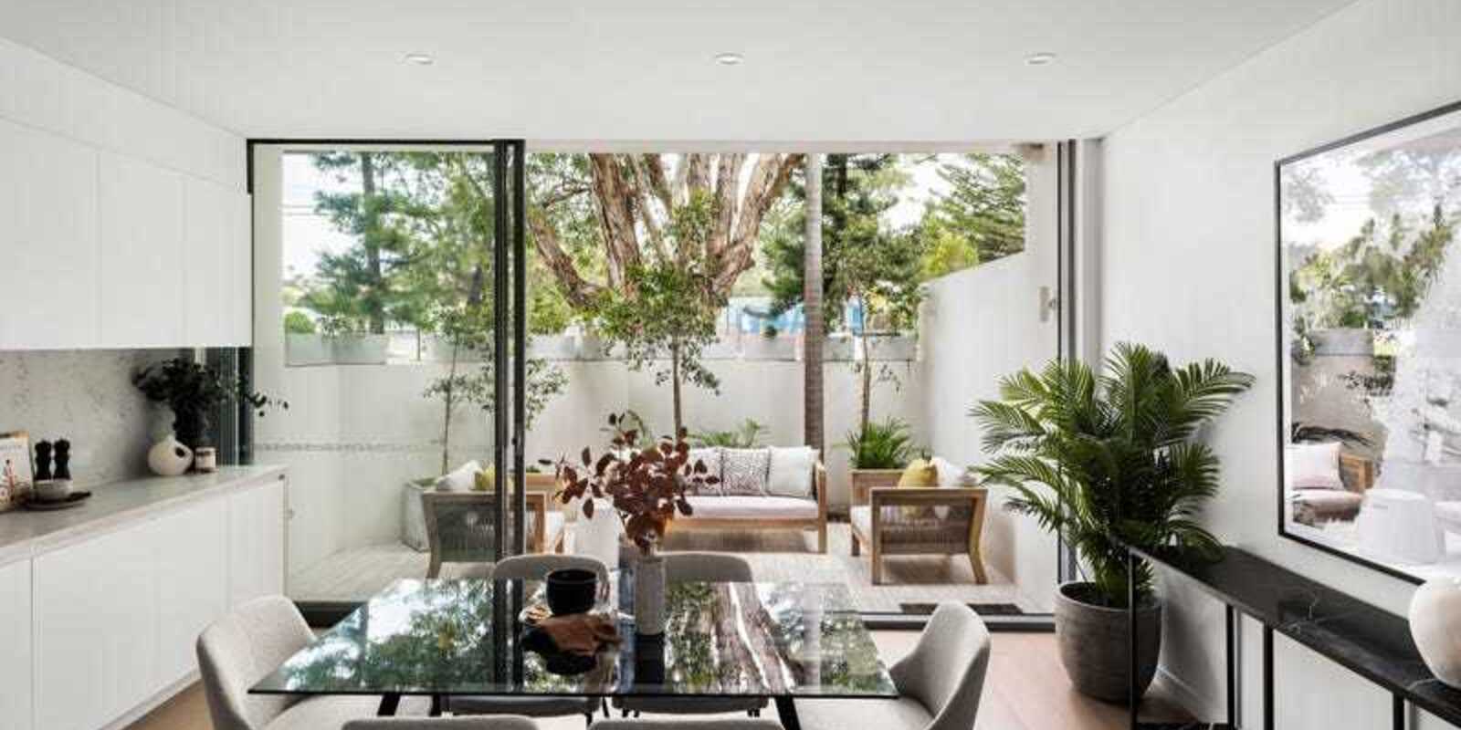 1/2 Warners Avenue North Bondi