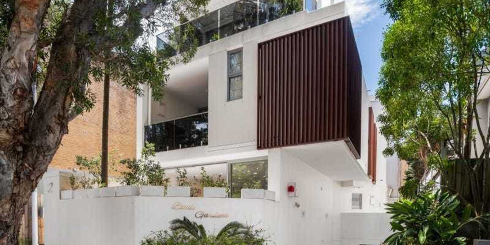 1/2 Warners Avenue North Bondi