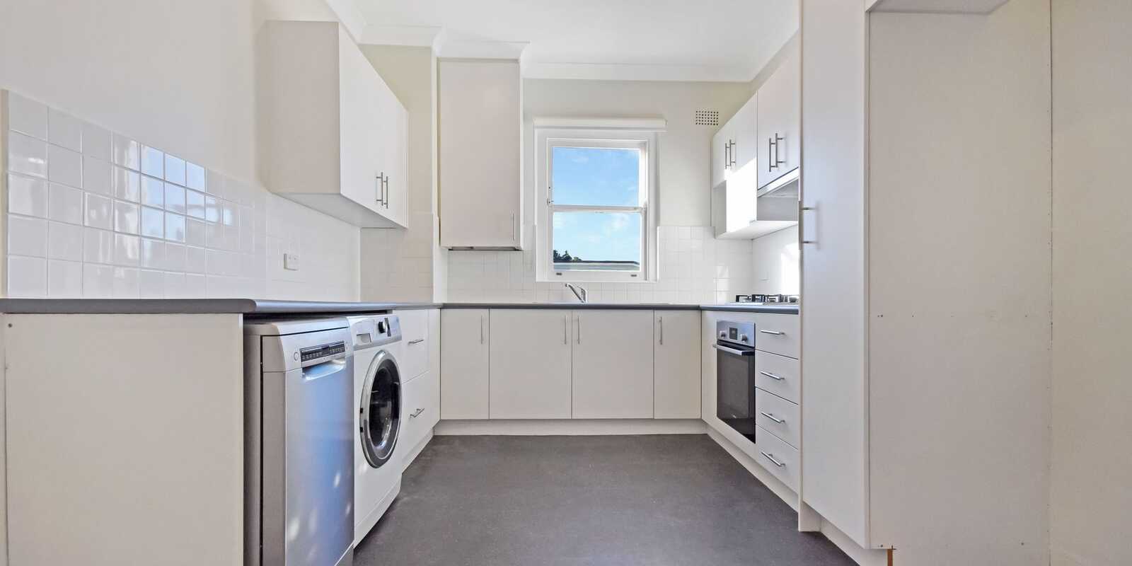 4/26 Bennett Street Bondi