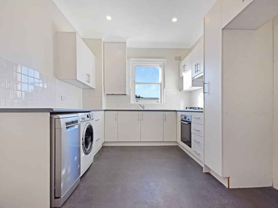 4/26 Bennett Street Bondi