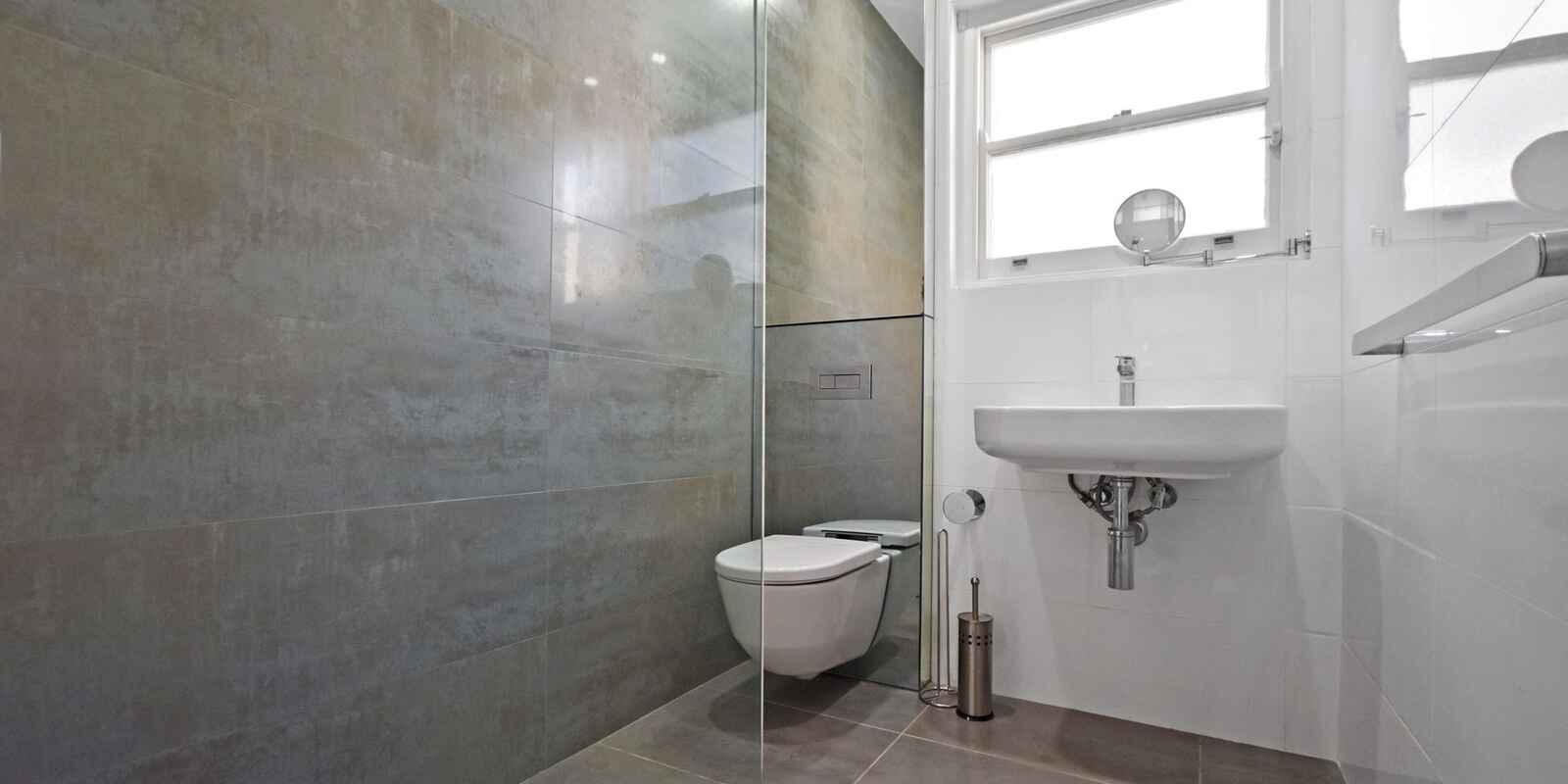 8/3 Liverpool Street Rose Bay