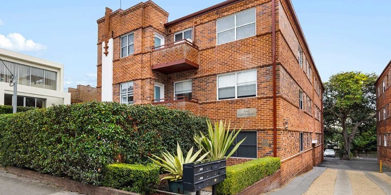 8/15  Botany Street Bondi Junction