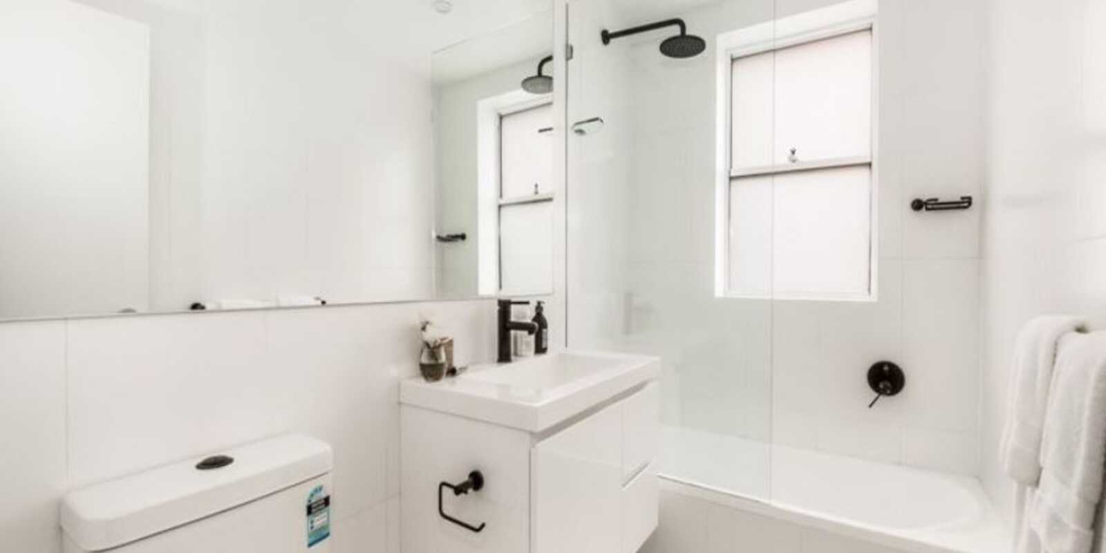 8/15  Botany Street Bondi Junction
