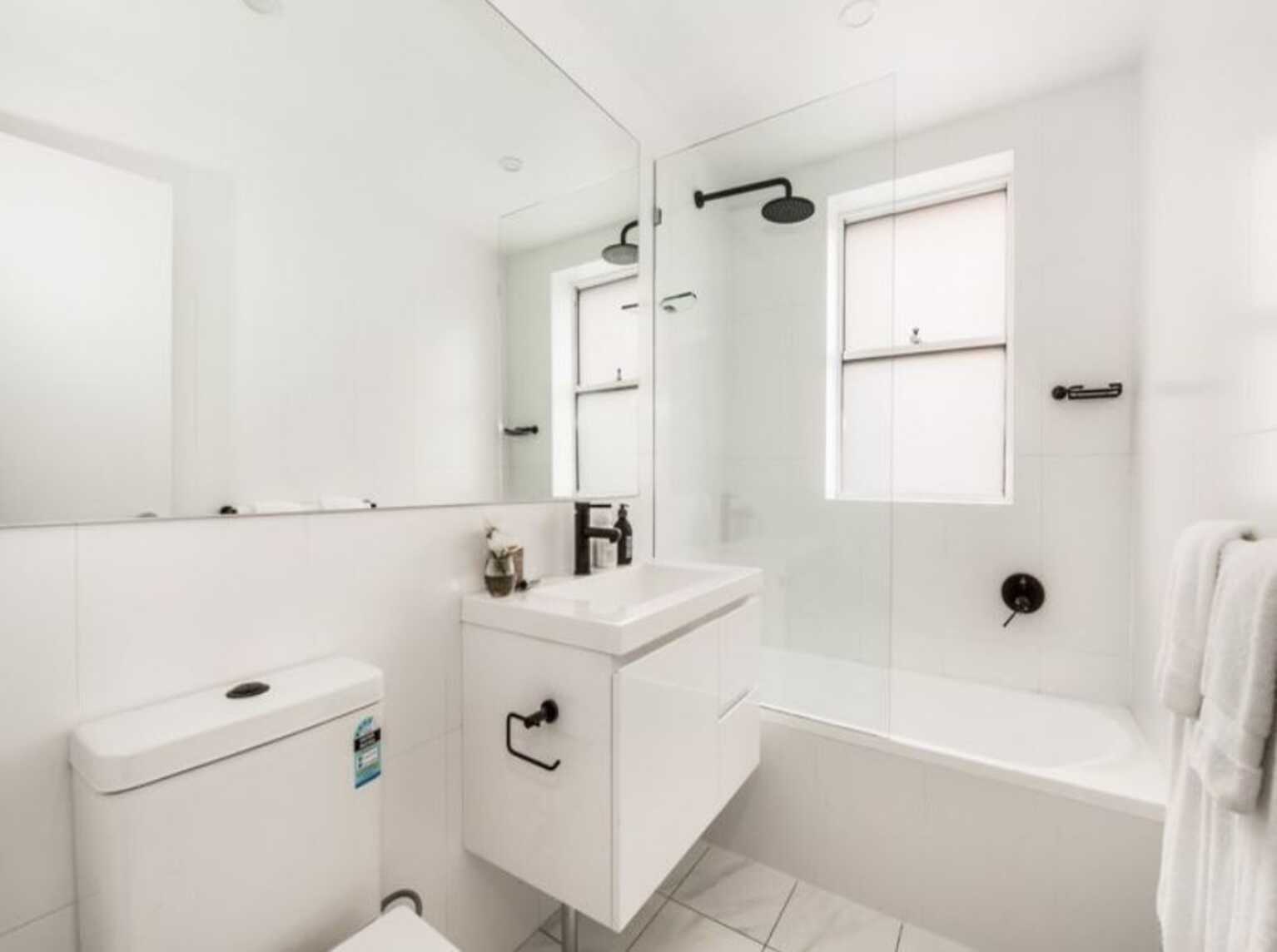 8/15  Botany Street Bondi Junction