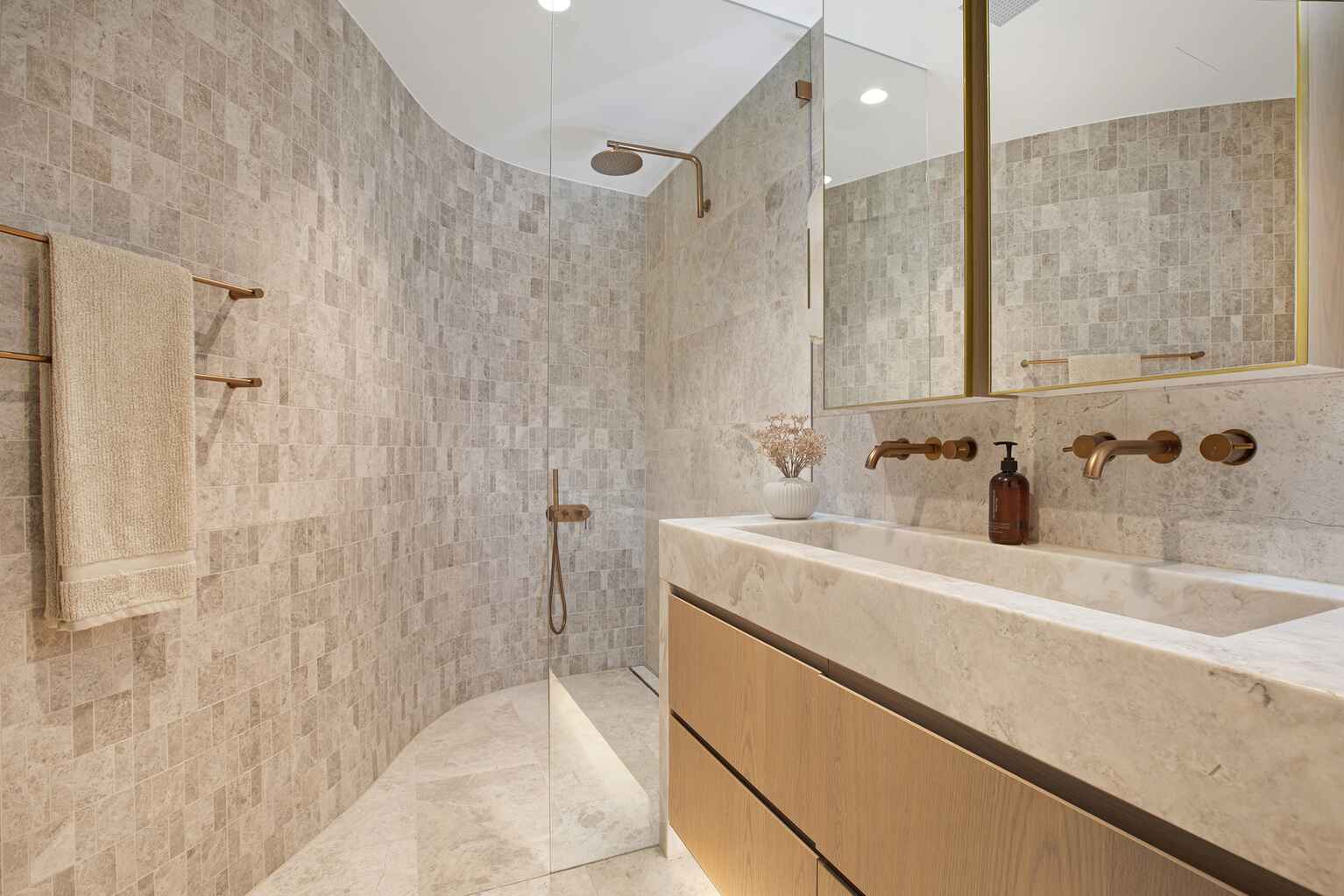 1/76 Drumalbyn Road Bellevue Hill 1/76 Drumalbyn Road Bellevue Hill