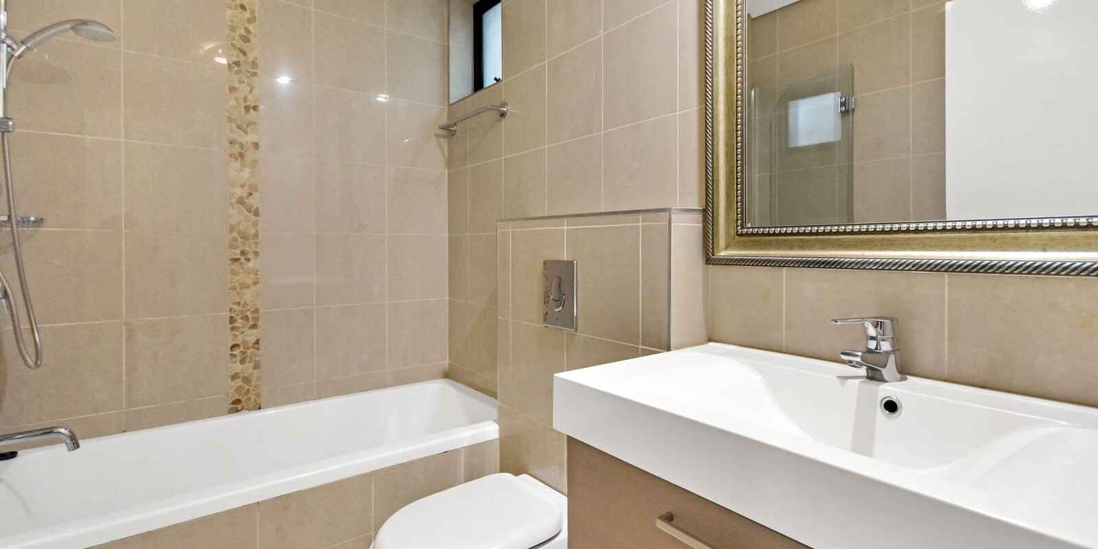 1/18 Simpson Street Bondi Beach