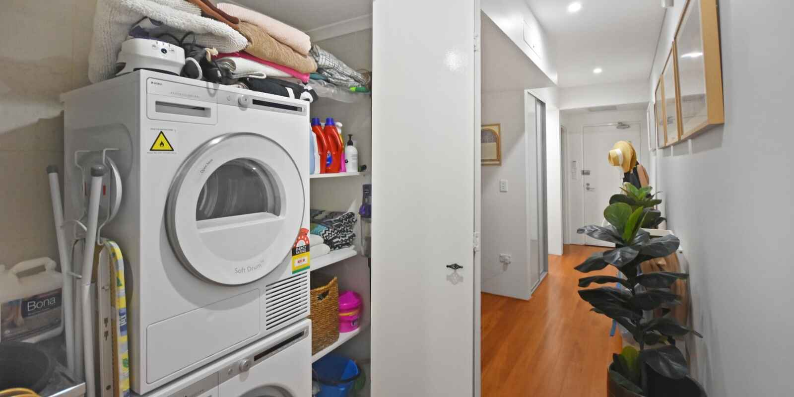 1/18 Simpson Street Bondi Beach