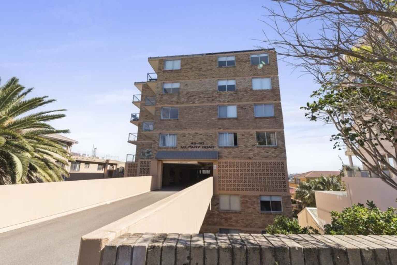 52/48-50 Military Road North Bondi