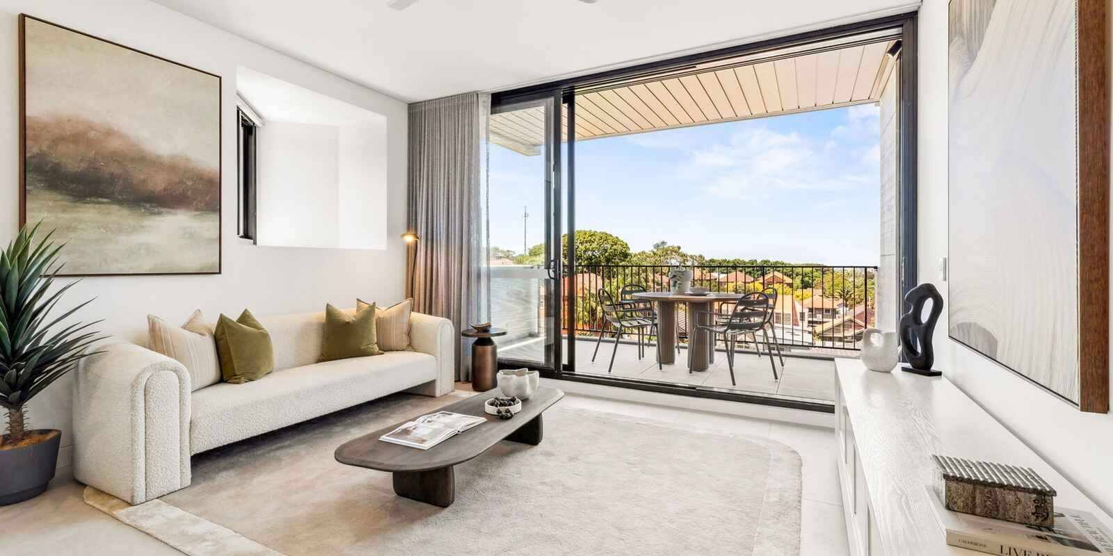 2bed/16A Llandaff Street Bondi Junction 2bed/16A Llandaff Street Bondi Junction