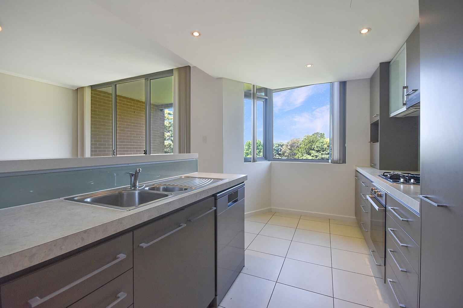 202/7 Wills Avenue Bronte