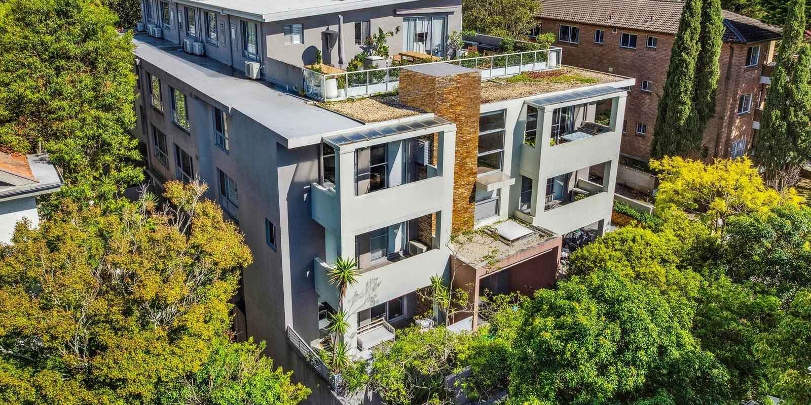 4/11 Flood Street Bondi