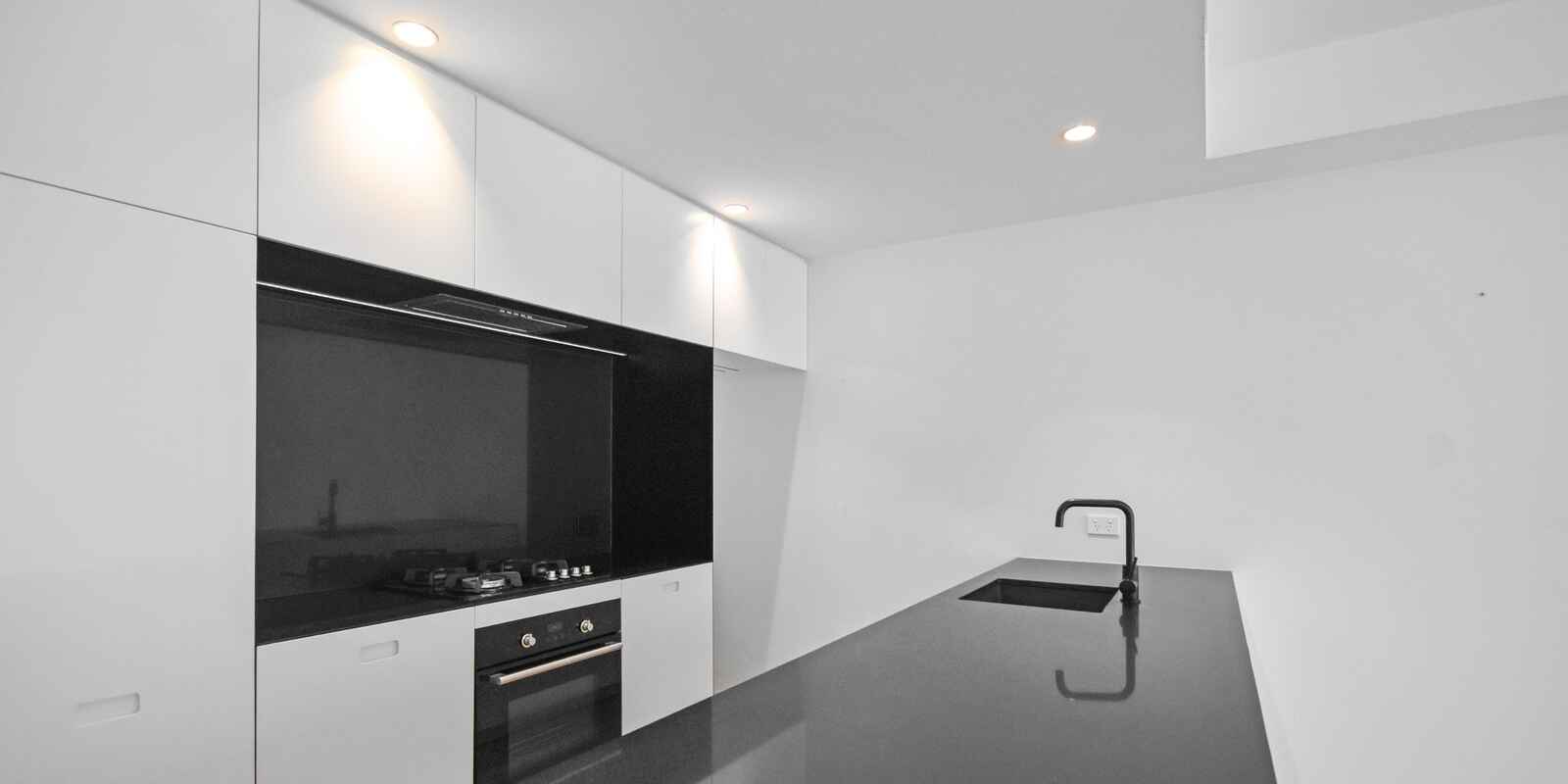 2bed/32-42 Spring Street Bondi Junction