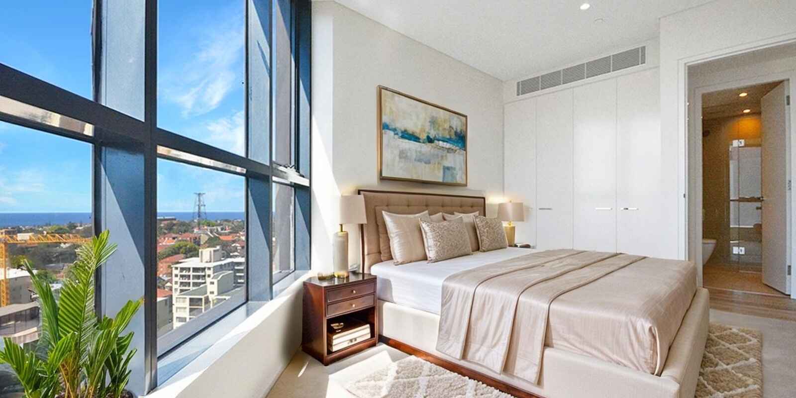 1706/241 Oxford Street Bondi Junction
