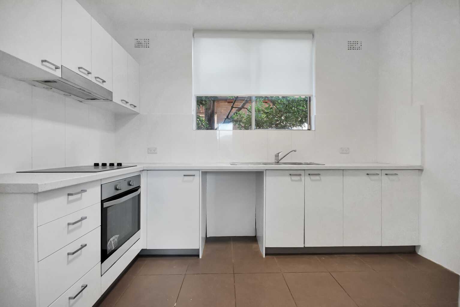 4/69 Cowper Street Randwick