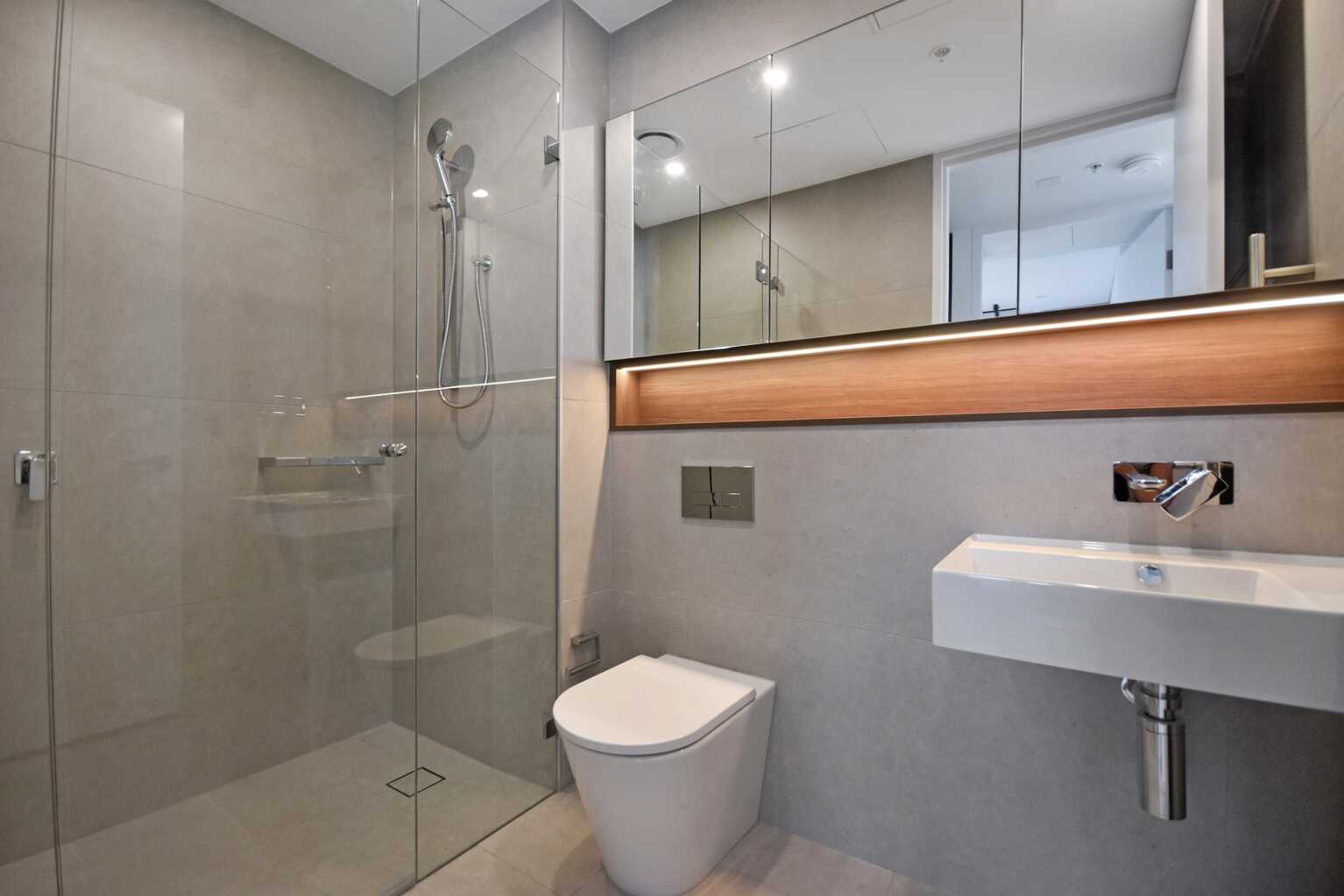 603/16A Llandaff Street Bondi Junction