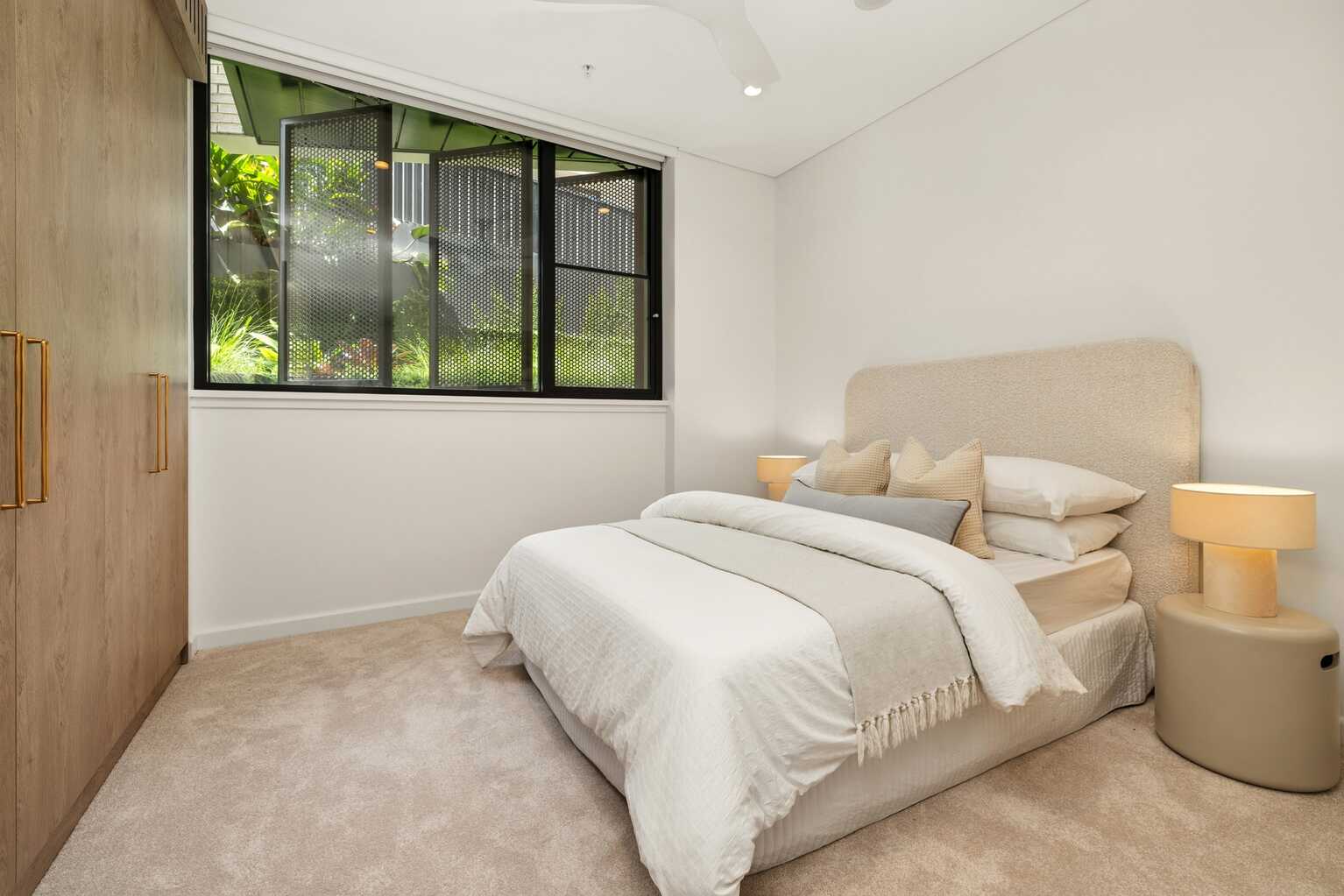 BG04/575 Old South Head Road Rose Bay BG04/575 Old South Head Road Rose Bay