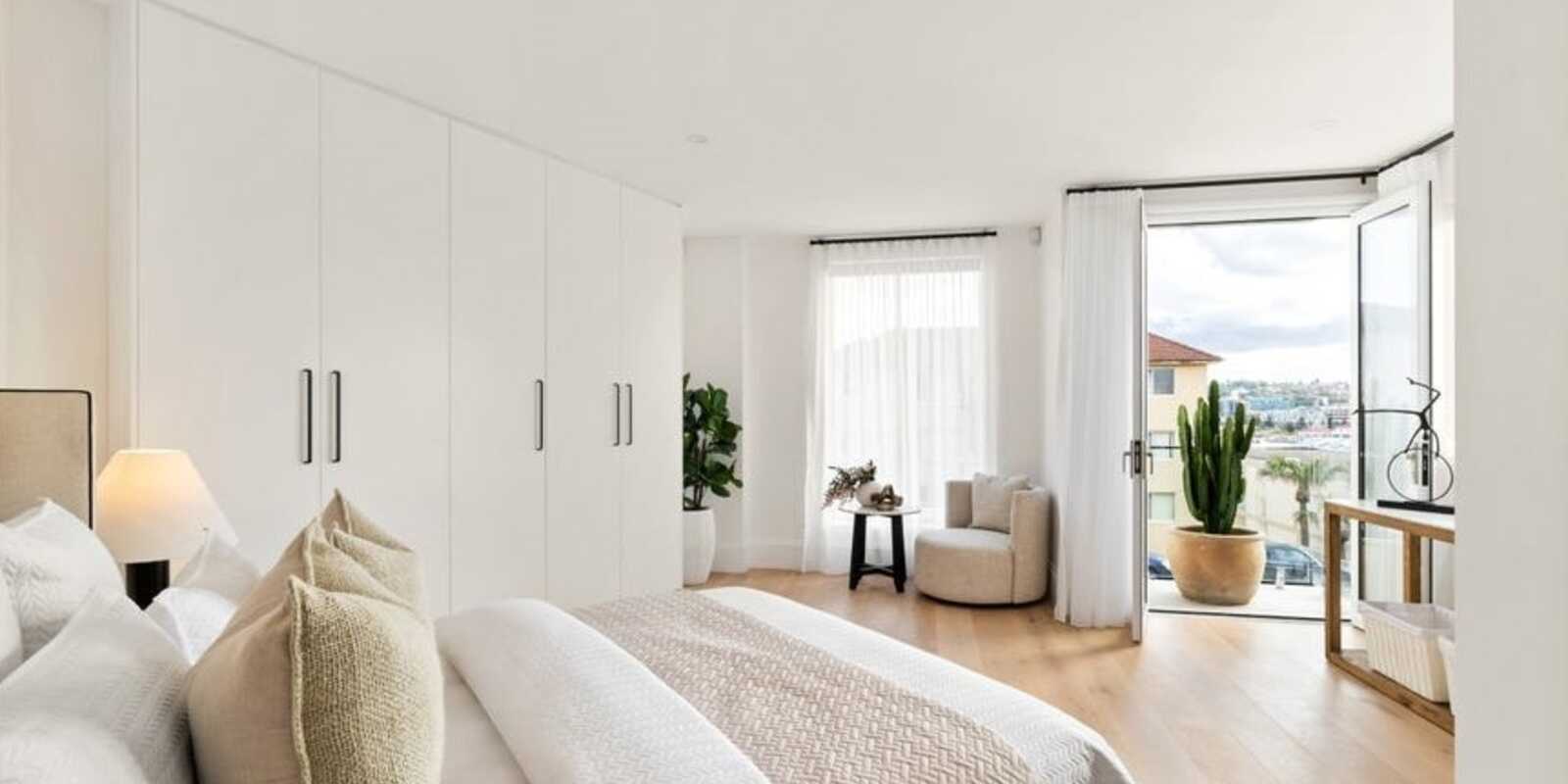 156 Brighton Boulevard North Bondi