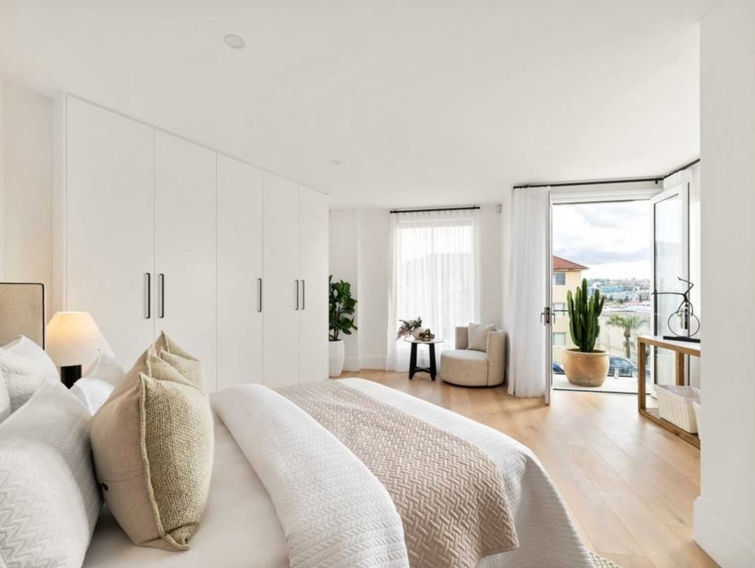 156 Brighton Boulevard North Bondi