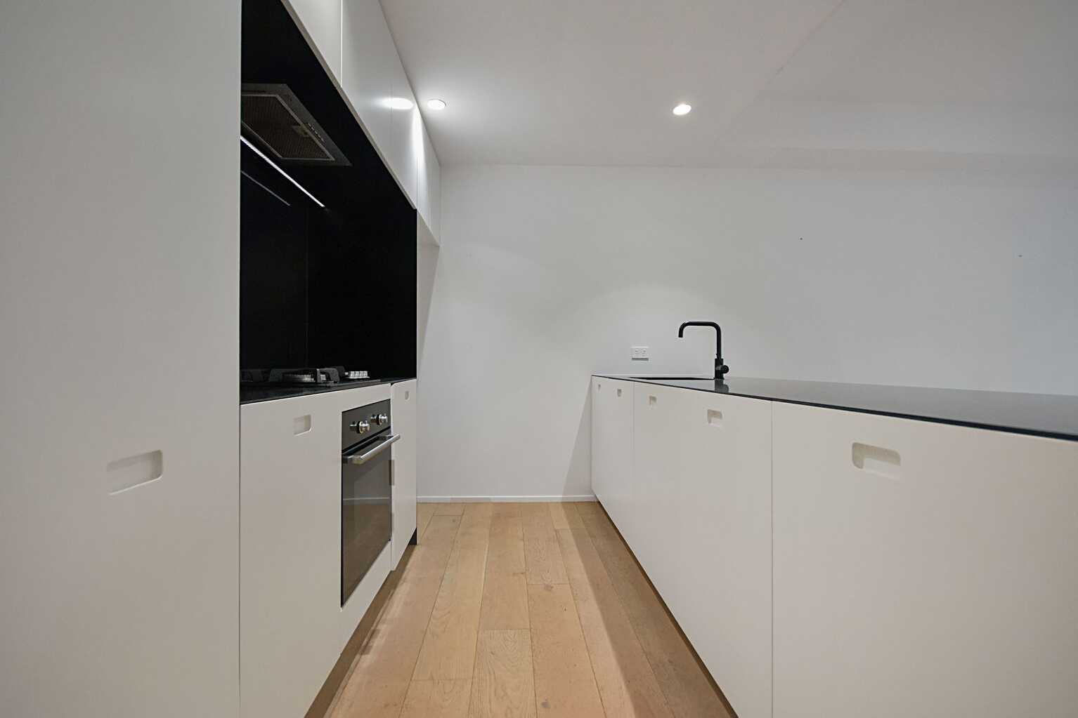 2bed/32-42 Spring Street Bondi Junction