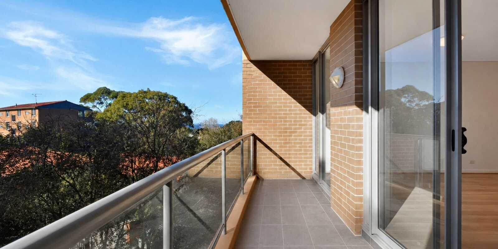 302/7 Wills Avenue Bronte