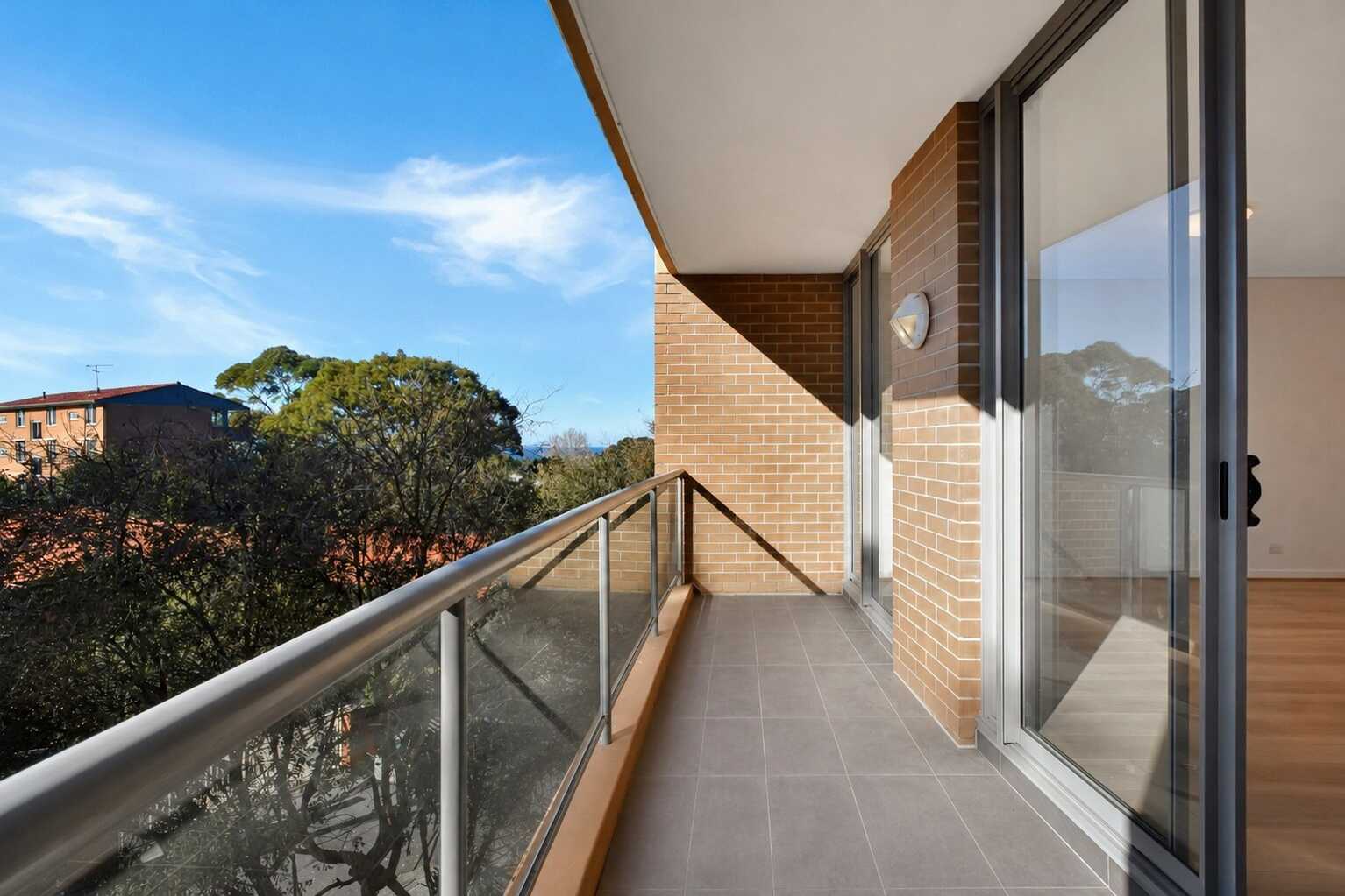 302/7 Wills Avenue Bronte