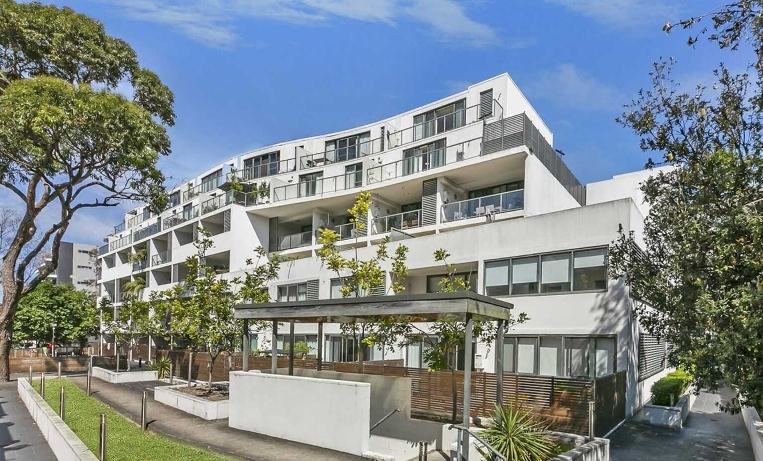 37/21-23 Myrtle Street Botany