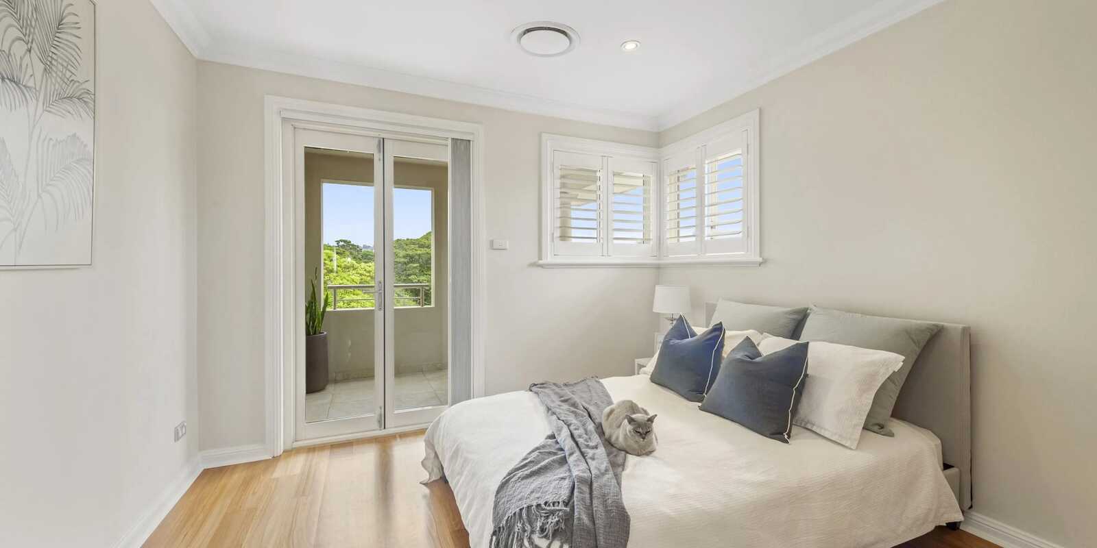 2/4 Albemarle Avenue Rose Bay