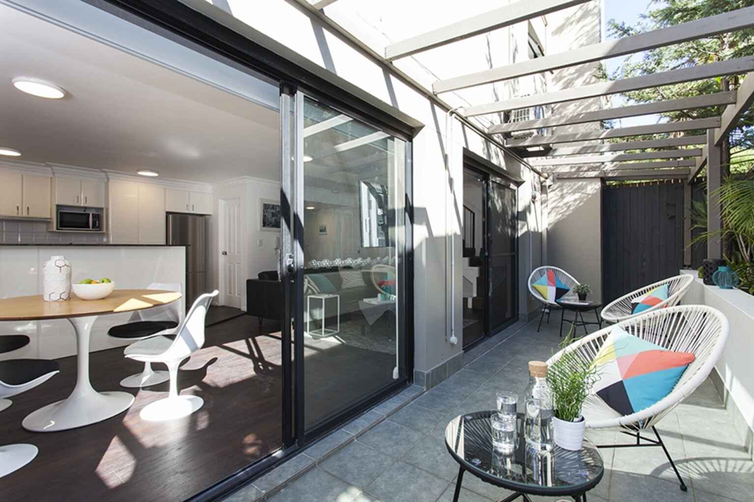 2/4 Warners Avenue North Bondi