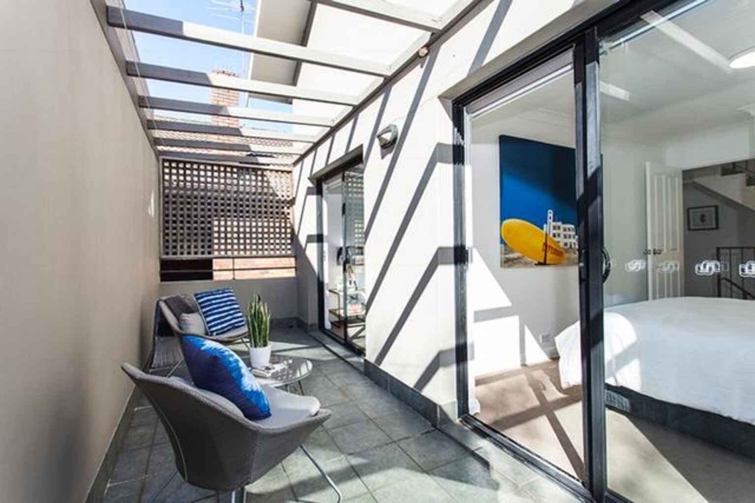 2/4 Warners Avenue North Bondi