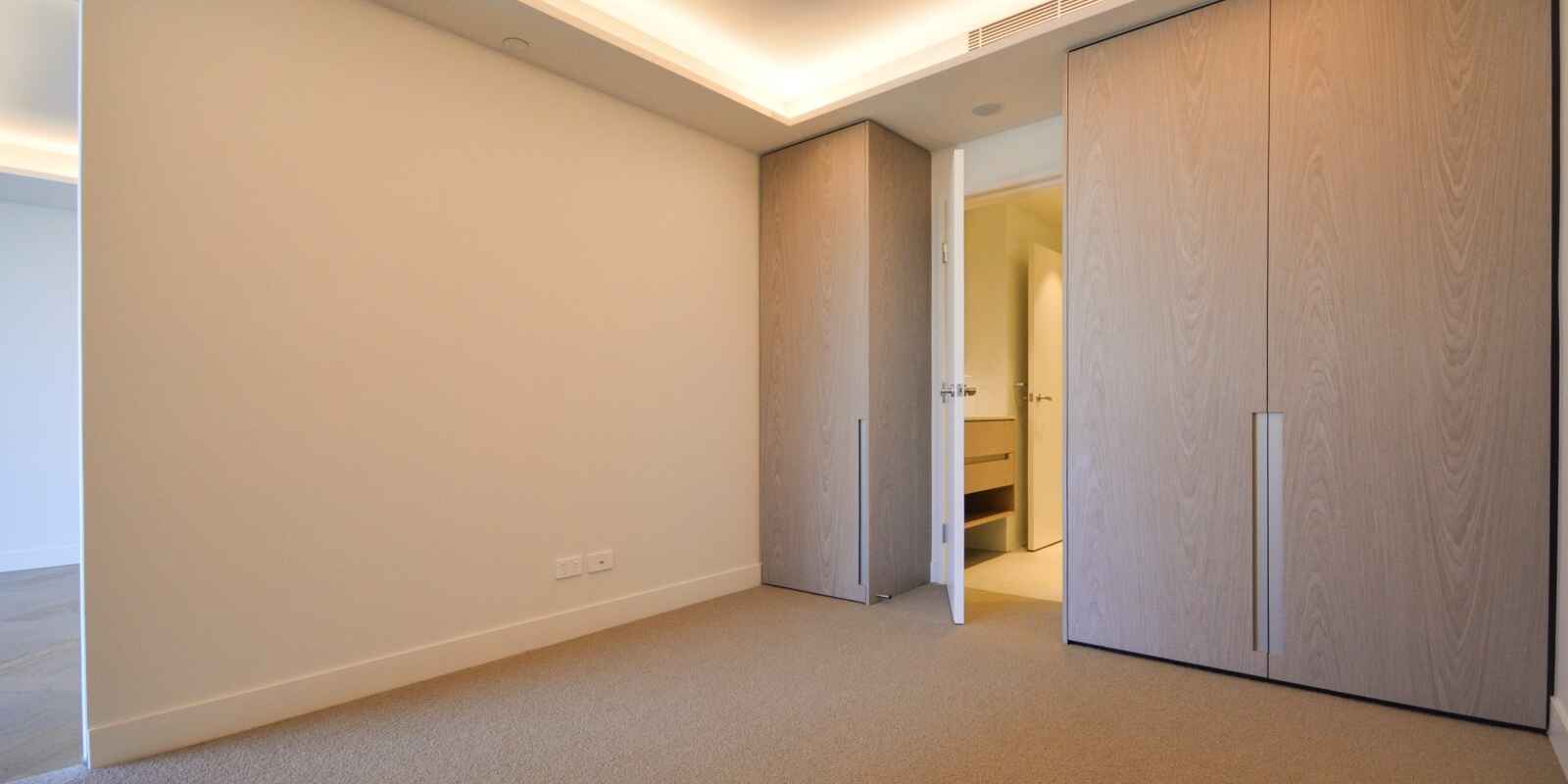 609/88 Alfred Street Milsons Point