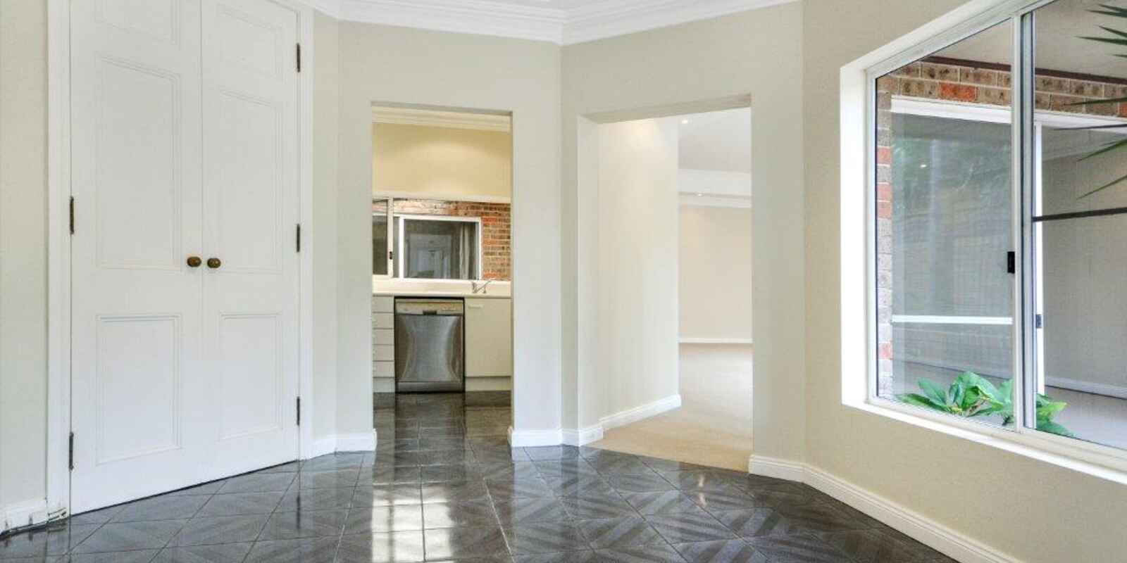 42 Edmund Street Queens Park