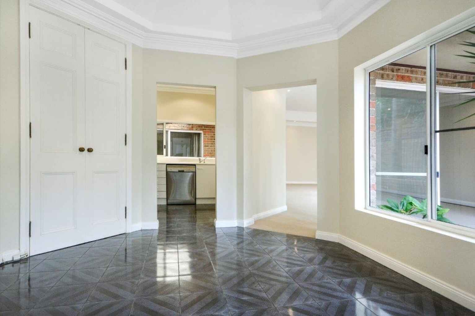 42 Edmund Street Queens Park