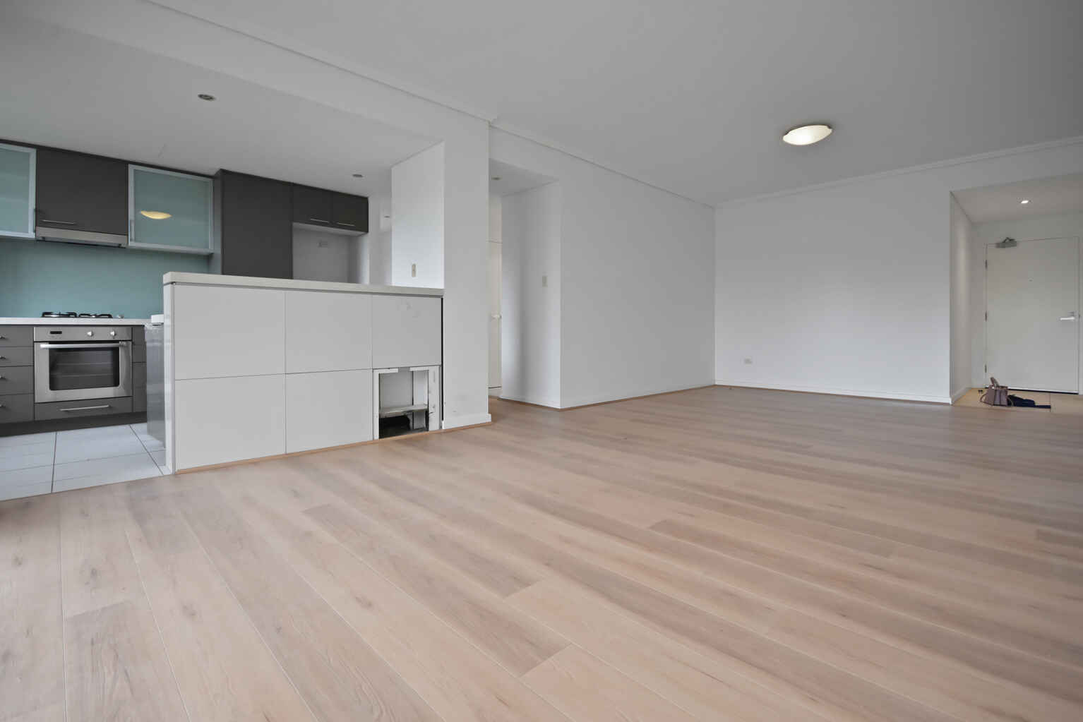 102/7 Wills Avenue Bronte