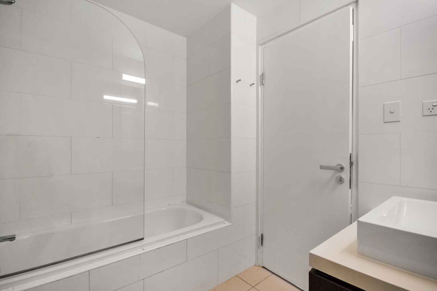 102/7 Wills Avenue Bronte