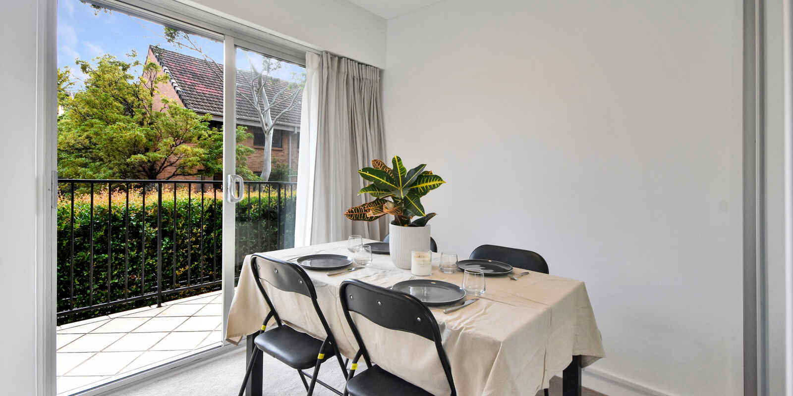 16/1 Cook Road Centennial Park