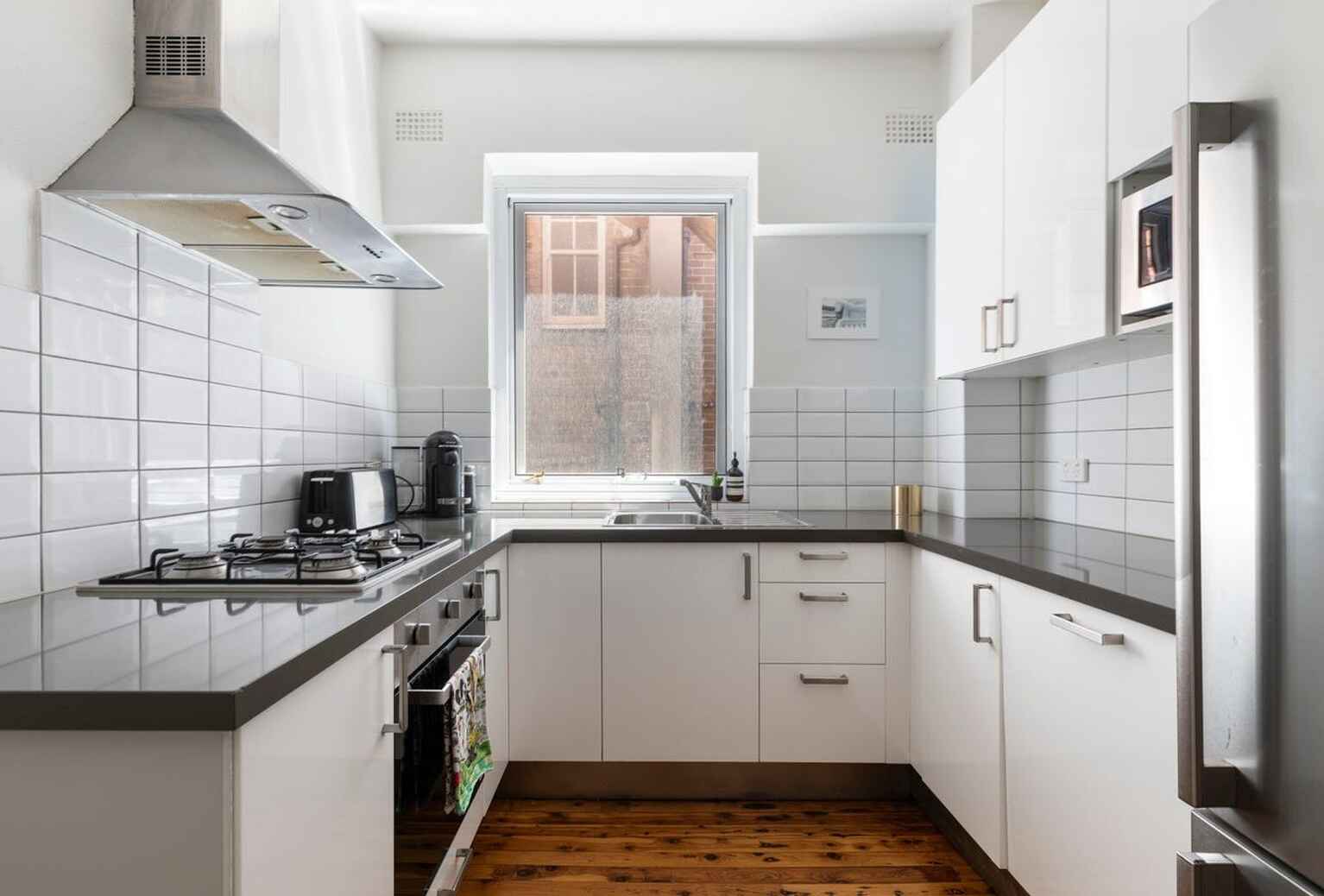 8/290 New South Head Road Double Bay