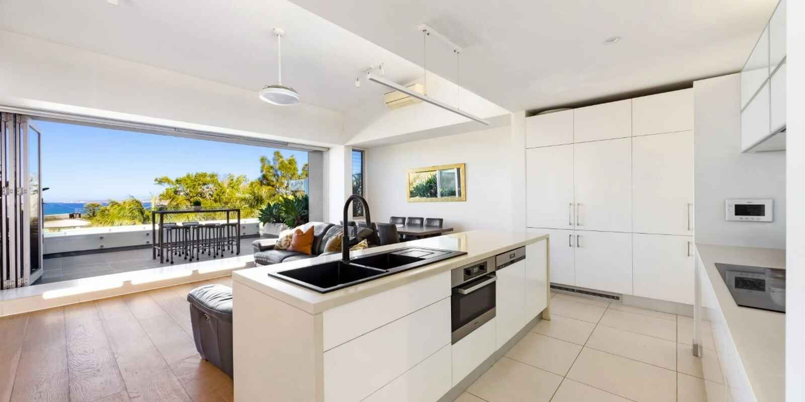 18 O'Donnell Street North Bondi