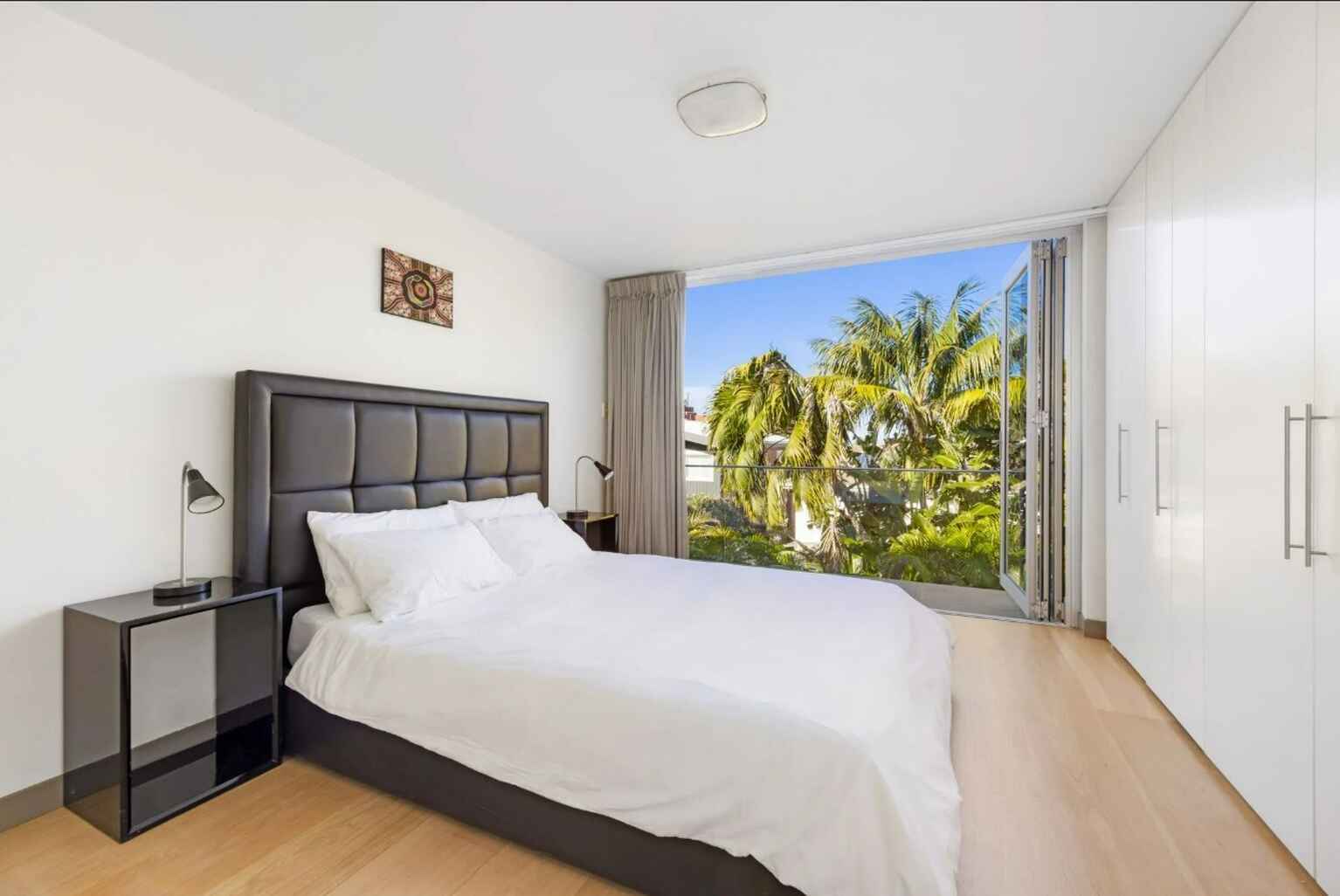 18 O'Donnell Street North Bondi