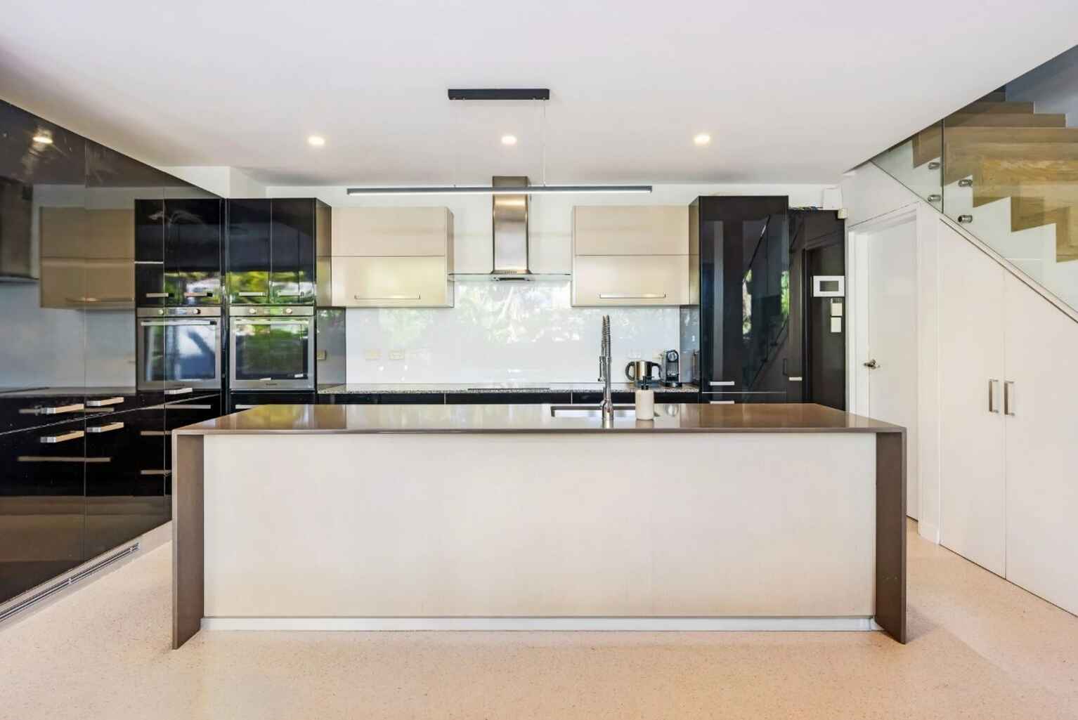 18 O'Donnell Street North Bondi