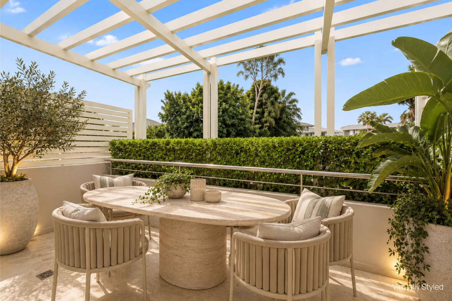 2/4 Albemarle Avenue Rose Bay