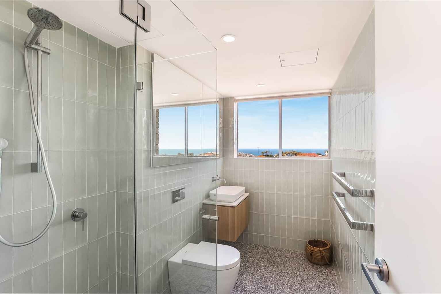 14/240 Bondi Road Bondi